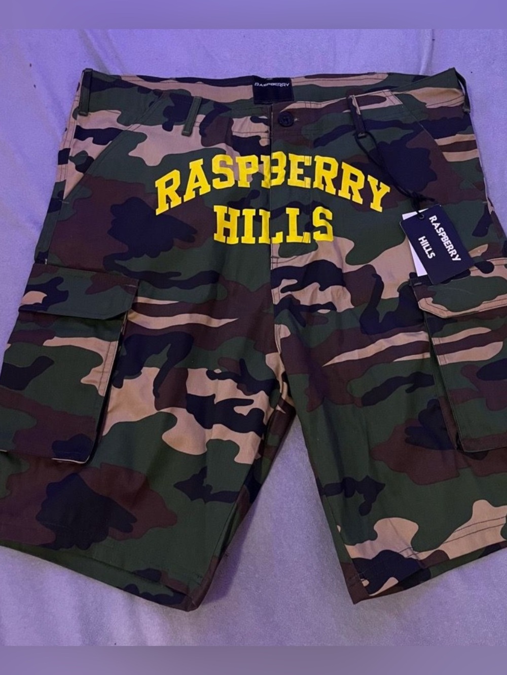 Men’s Green Camouflage Cargo Shorts
